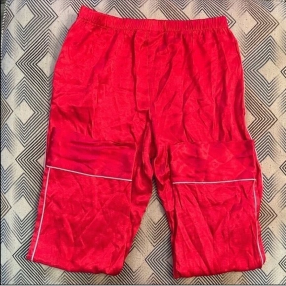 Victoria’s Secret Satin Polka Dot Pajama Pants - Picture 7 of 9